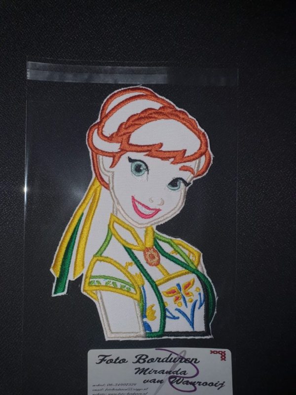 Anna (Frozen) patch 17 cm bij 12 cm wit (prijs incl. verzendkosten)